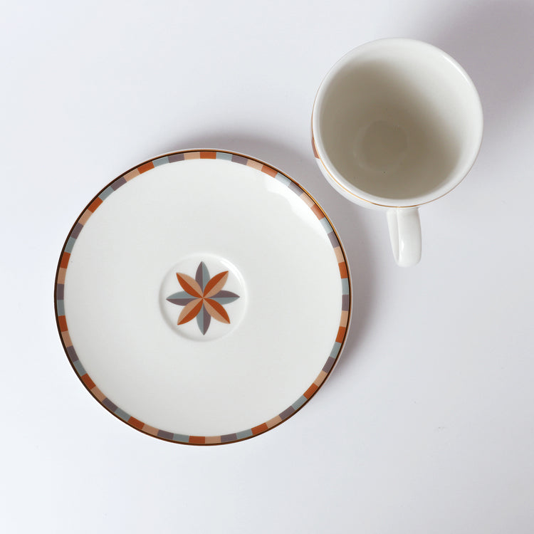 Blooming Bud Coffee/Tea Cup & Saucer (280 ML)  - 4 Person